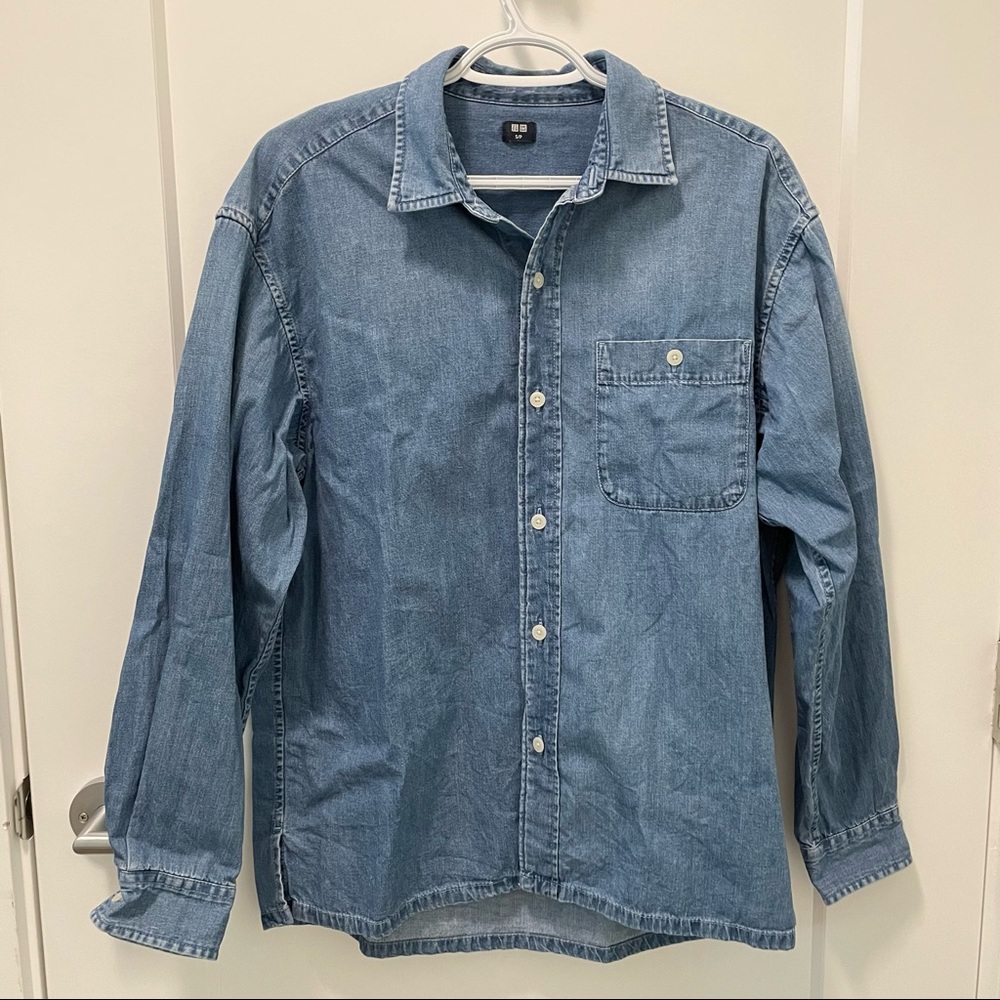 Uniqlo denim shirt (S)